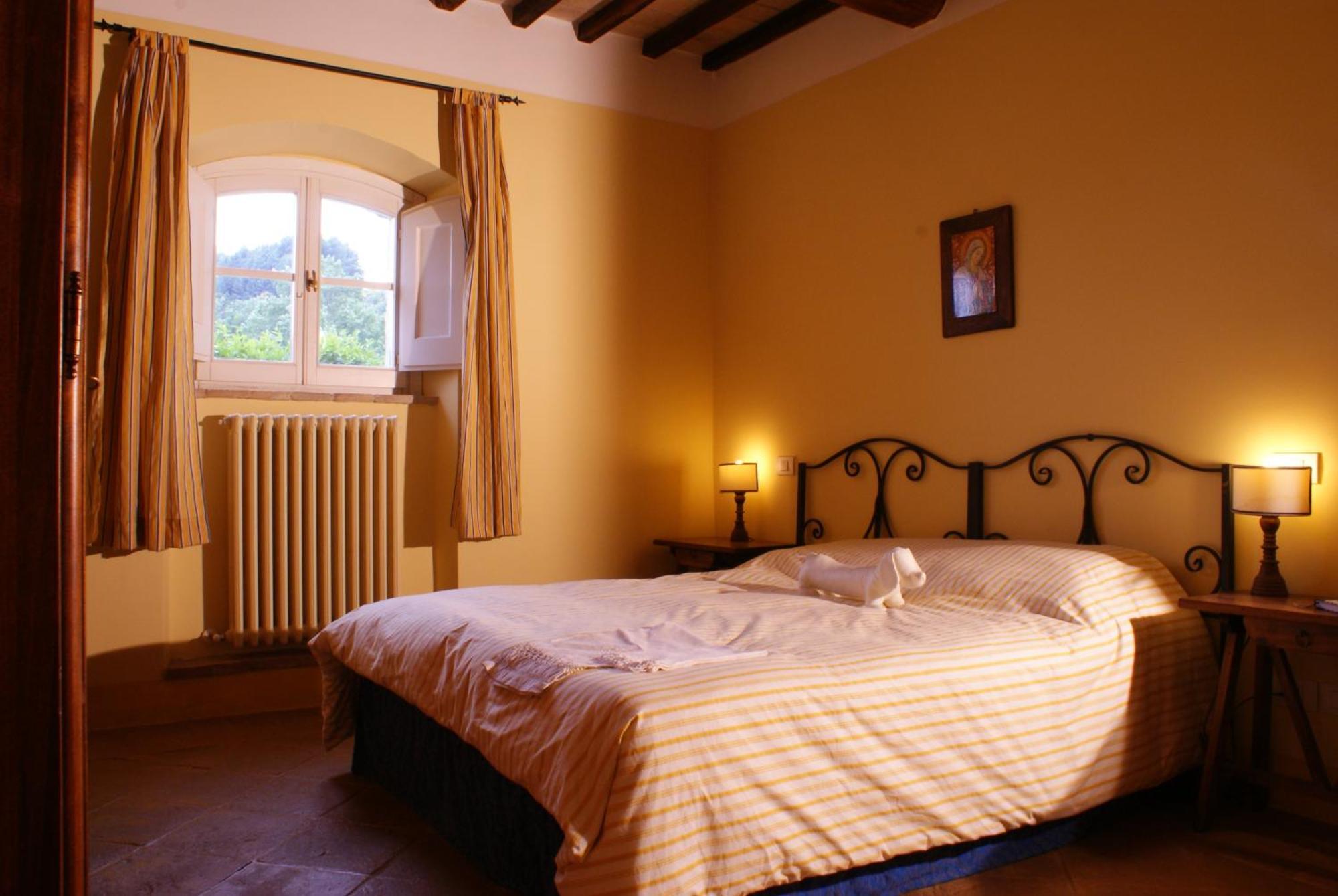 Re Artu Assisi Country Lifestyle Aparthotel Bagian luar foto