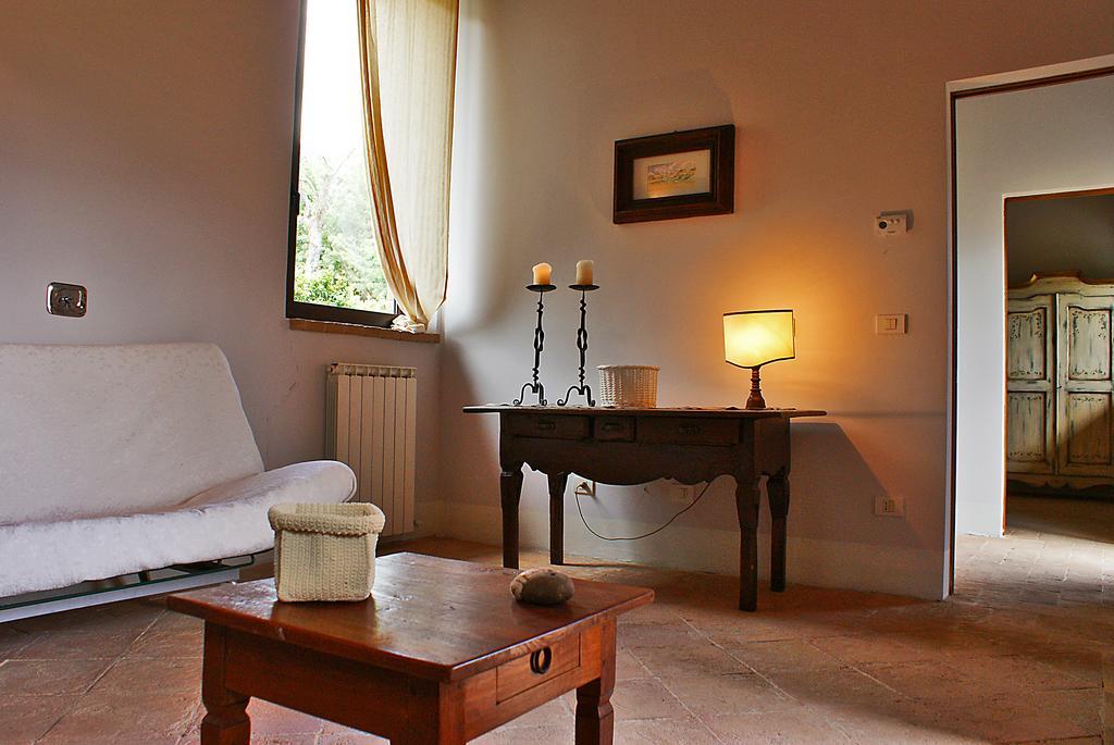 Re Artu Assisi Country Lifestyle Aparthotel Bagian luar foto