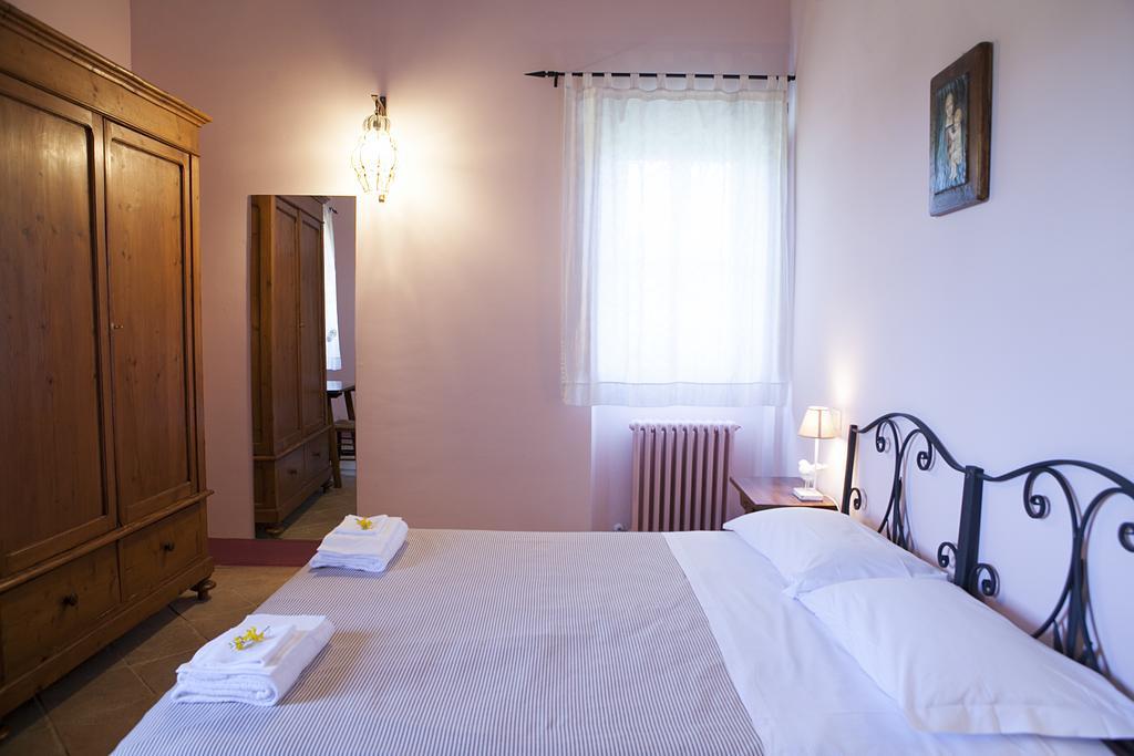 Re Artu Assisi Country Lifestyle Aparthotel Bagian luar foto